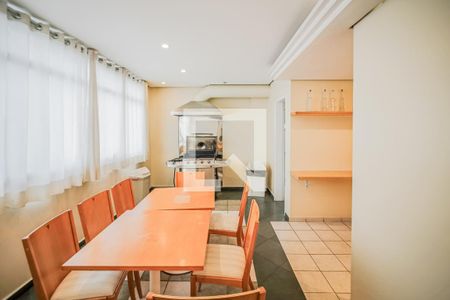 Apartamento à venda com 74m², 3 quartos e 1 vaga Apartamento à venda com 74m², 3 quartos e 1 vagaÁrea comum - Salão de festas