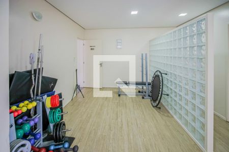 Apartamento à venda com 74m², 3 quartos e 1 vaga Apartamento à venda com 74m², 3 quartos e 1 vagaÁrea comum - Academia