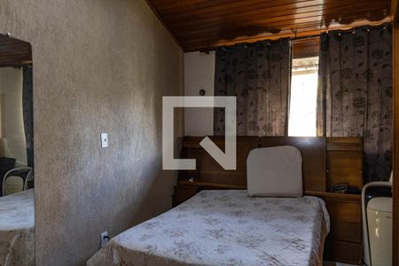 Casa à venda com 300m², 4 quartos e 2 vagas Casa à venda com 300m², 4 quartos e 2 vagasSuíte 2