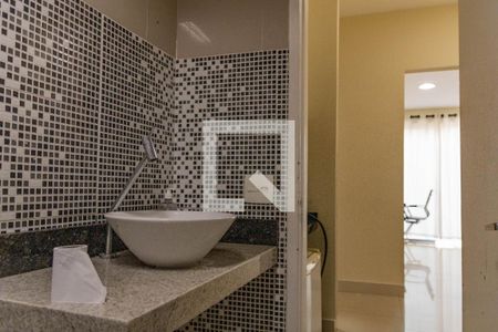 Casa à venda com 300m², 4 quartos e 2 vagas Casa à venda com 300m², 4 quartos e 2 vagasÁrea comum