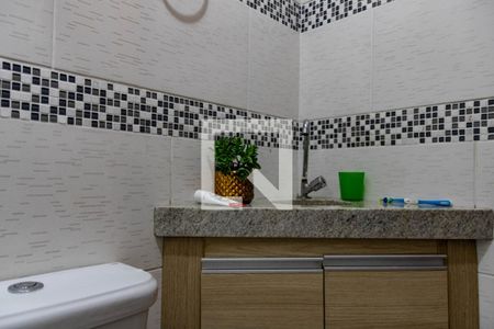 Casa à venda com 300m², 4 quartos e 2 vagas Casa à venda com 300m², 4 quartos e 2 vagasBanheiro da Suíte 2