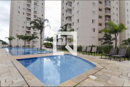 Apartamento à venda com 75m², 3 quartos e 2 vagas Apartamento à venda com 75m², 3 quartos e 2 vagasPiscina