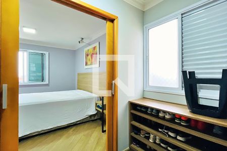Apartamento à venda com 75m², 3 quartos e 2 vagas Apartamento à venda com 75m², 3 quartos e 2 vagasCloset da Suíte