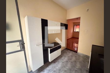 Apartamento à venda com 93m², 2 quartos e 1 vaga Apartamento à venda com 93m², 2 quartos e 1 vagaCozinha