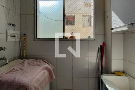 Apartamento à venda com 49m², 2 quartos e 1 vaga Apartamento à venda com 49m², 2 quartos e 1 vagaÁrea de Serviço