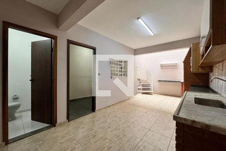 Casa à venda com 265m², 3 quartos e 6 vagas