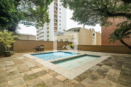 Apartamento à venda com 190m², 2 quartos e 2 vagas Apartamento à venda com 190m², 2 quartos e 2 vagasÁrea comum - Piscina