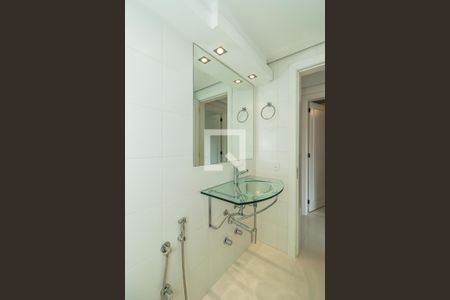 Apartamento à venda com 190m², 2 quartos e 2 vagas Apartamento à venda com 190m², 2 quartos e 2 vagasBanheiro