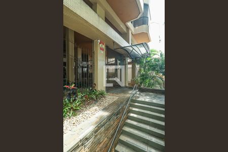 Apartamento à venda com 190m², 2 quartos e 2 vagas Apartamento à venda com 190m², 2 quartos e 2 vagasFachada