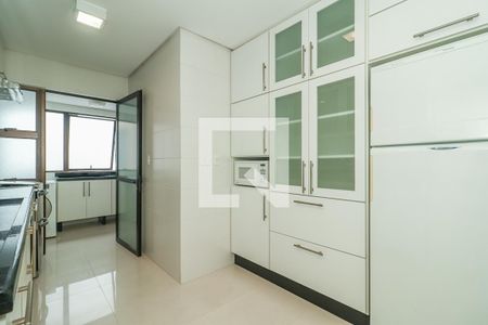 Apartamento à venda com 190m², 2 quartos e 2 vagas Apartamento à venda com 190m², 2 quartos e 2 vagasCozinha