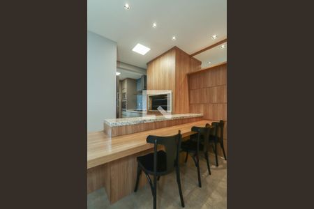 Apartamento à venda com 190m², 2 quartos e 2 vagas Apartamento à venda com 190m², 2 quartos e 2 vagasÁrea comum - Salão de festas