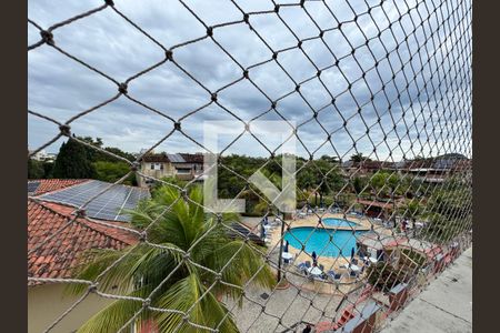 Casa de condomínio à venda com 215m², 3 quartos e 2 vagas Casa de condomínio à venda com 215m², 3 quartos e 2 vagasSuíte 3 - Varanda
