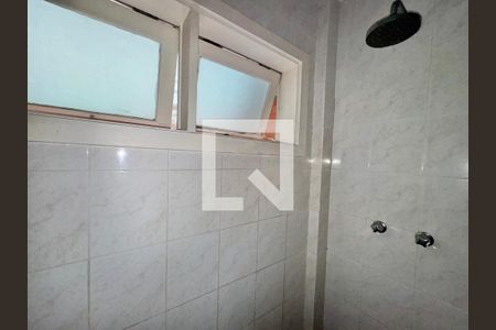 Casa de condomínio à venda com 215m², 3 quartos e 2 vagas Casa de condomínio à venda com 215m², 3 quartos e 2 vagasBanheiro da Suíte 3