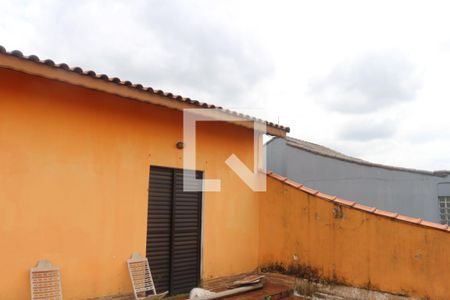 Casa à venda com 232m², 4 quartos e 2 vagasLaje