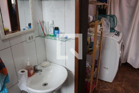 Casa à venda com 232m², 4 quartos e 2 vagasBanheiro 3