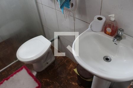 Casa à venda com 232m², 4 quartos e 2 vagasBanheiro 3