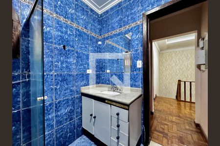 Casa à venda com 248m², 4 quartos e 2 vagas Casa à venda com 248m², 4 quartos e 2 vagasBanheiro Social