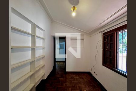 Casa à venda com 248m², 4 quartos e 2 vagas Casa à venda com 248m², 4 quartos e 2 vagasQuarto 2