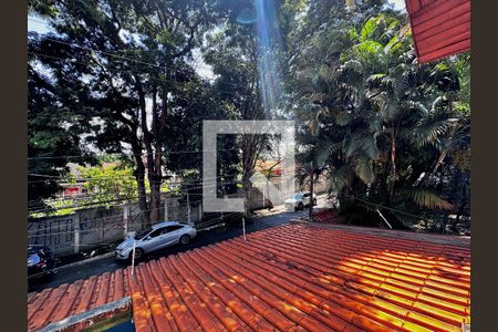 Casa à venda com 248m², 4 quartos e 2 vagas Casa à venda com 248m², 4 quartos e 2 vagasVista Quarto 4
