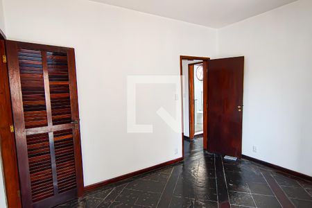 Casa à venda com 300m², 3 quartos e 4 vagas Casa à venda com 300m², 3 quartos e 4 vagasquarto 1 suite master