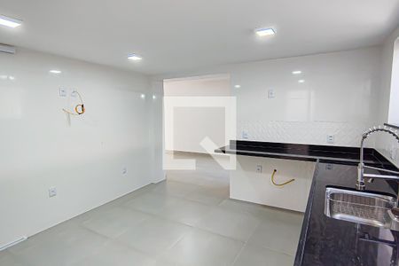 Casa à venda com 300m², 3 quartos e 4 vagas Casa à venda com 300m², 3 quartos e 4 vagascozinha