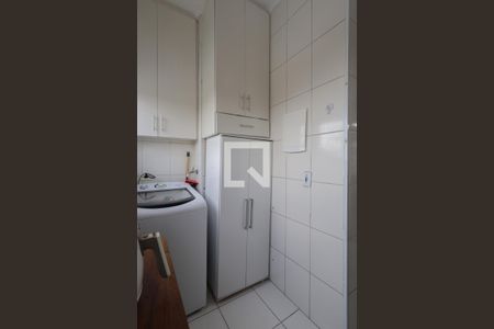 Apartamento à venda com 56m², 2 quartos e 1 vagaCozinha e Área de Serviço