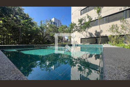 Studio à venda com 24m², 1 quarto e sem vaga Studio à venda com 24m², 1 quarto e sem vagaPiscina