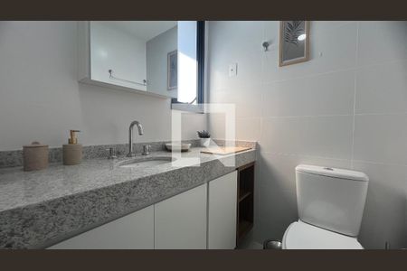 Studio à venda com 24m², 1 quarto e sem vaga Studio à venda com 24m², 1 quarto e sem vagaBanheiro