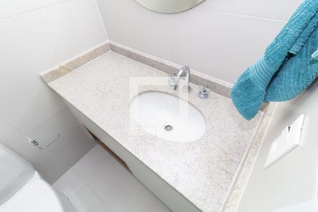 Banheiro  de kitnet/studio para alugar com 1 quarto, 23m² em Paraíso, São Paulo