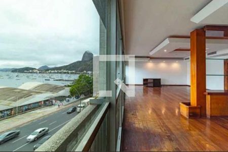 Apartamento à venda com 270m², 4 quartos e 2 vagas