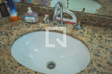 Apartamento para alugar com 96m², 4 quartos e 3 vagas Apartamento para alugar com 96m², 4 quartos e 3 vagasBanheiro 2