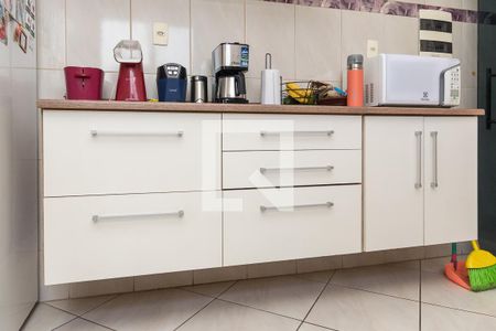 Apartamento à venda com 76m², 2 quartos e 1 vagaCozinha 