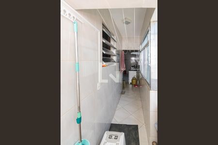 Apartamento à venda com 76m², 2 quartos e 1 vagaÁrea de Serviço