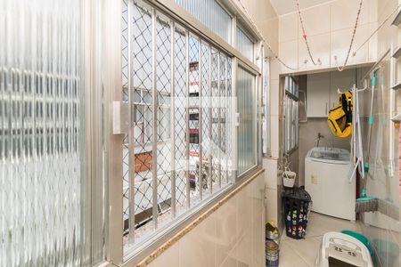 Apartamento à venda com 76m², 2 quartos e 1 vagaÁrea de Serviço