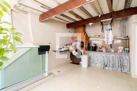 Casa à venda com 200m², 3 quartos e 2 vagas Casa à venda com 200m², 3 quartos e 2 vagasArea Externa