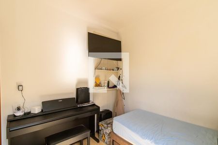 Casa à venda com 200m², 3 quartos e 2 vagas Casa à venda com 200m², 3 quartos e 2 vagasQuarto 2