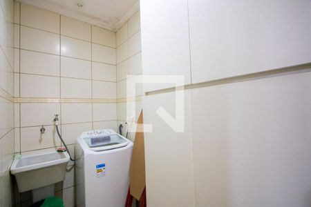 Casa à venda com 500m², 2 quartos e 5 vagas Casa à venda com 500m², 2 quartos e 5 vagasCozinha