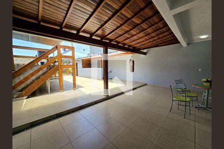 Casa à venda com 270m², 3 quartos e 6 vagas Casa à venda com 270m², 3 quartos e 6 vagasChurrasqueira