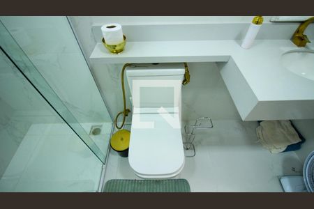 Casa à venda com 300m², 4 quartos e 6 vagas Casa à venda com 300m², 4 quartos e 6 vagasBanheiro