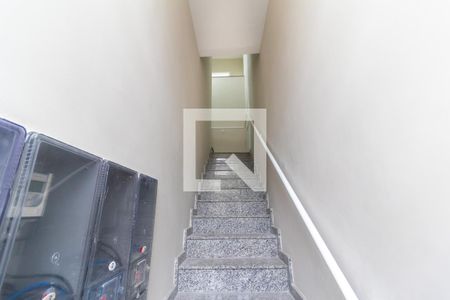 Casa para alugar com 50m², 2 quartos e sem vagaEscada