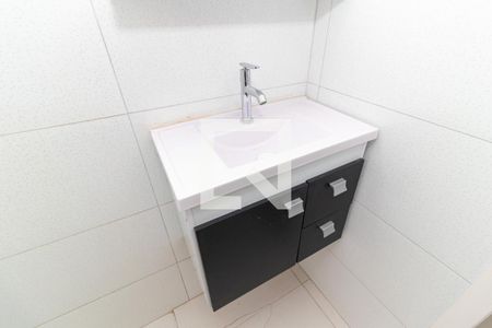 Casa para alugar com 50m², 2 quartos e sem vagaBanheiro