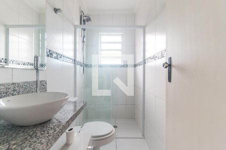 Apartamento para alugar com 68m², 2 quartos e 1 vaga Apartamento para alugar com 68m², 2 quartos e 1 vagaBanheiro