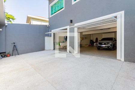 Casa à venda com 395m², 4 quartos e 11 vagas