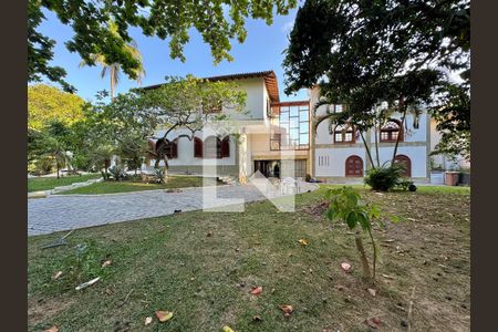 Casa de condomínio à venda com 2800m², 11 quartos e sem vagaÁrea externa