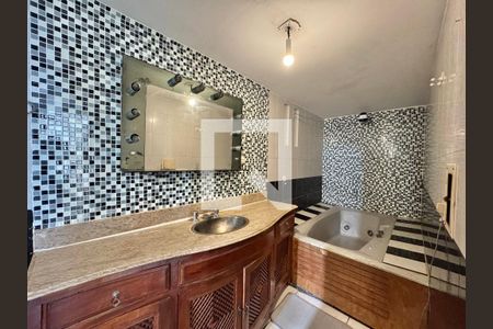 Casa de condomínio à venda com 2800m², 11 quartos e sem vagaSuíte 2 - Banheiro