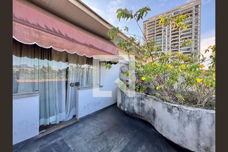 Casa de condomínio à venda com 2800m², 11 quartos e sem vagaSuíte 2 - Varanda