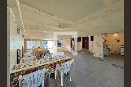 Casa de condomínio à venda com 2800m², 11 quartos e sem vagaÁrea externa