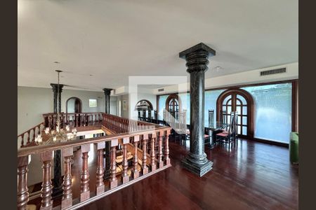 Casa de condomínio à venda com 2800m², 11 quartos e sem vagaSala Segundo Andar