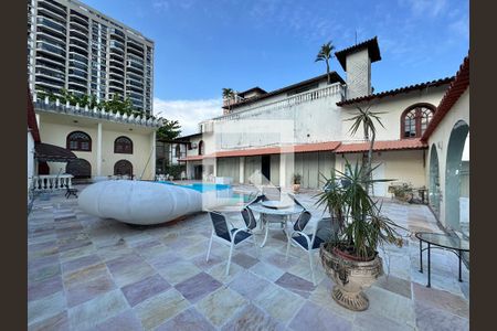 Casa de condomínio à venda com 2800m², 11 quartos e sem vagaÁrea externa