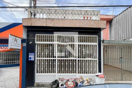 Casa à venda com 124m², 3 quartos e 1 vagaFachada + plaquinha